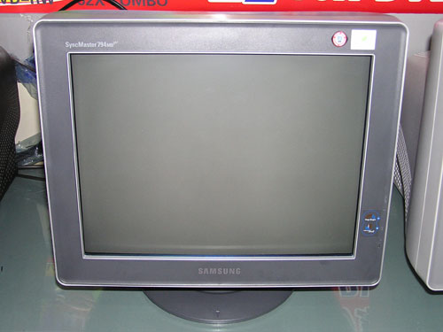 ���ǣ�Samsung��794MB+ͼƬ���� ��13�� -ZOL�йش����ߵ�13��