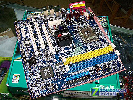���棨Asrock��775Twins-HDTVͼƬ���� ��5�� -ZOL�йش����ߵ�5��