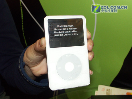 �۸�����עˮ ƻ����iPod�������ͼƬ����,ͼ3-ZOL�йش����ߵ�3��