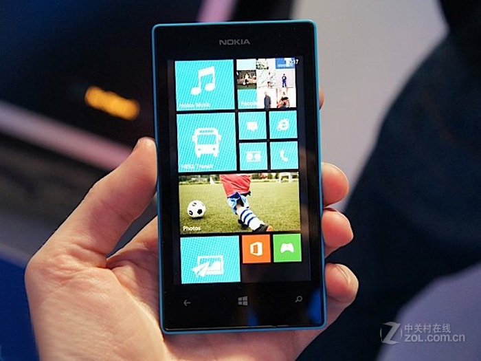 【高清图】诺基亚(nokia)520T湛清蓝图片 -ZO