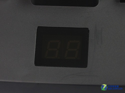 五天线 怪兽 入侵 JCG新无线路由器图赏_JCG