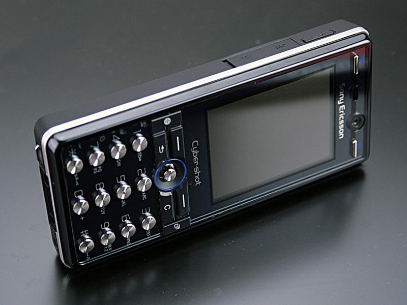 ���ᰮ���ţ�Sony Ericsson��K818cͼƬ���� ��29�� -ZOL�йش����ߵ�29��