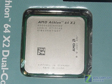 AMD����64 X2 4400+���У� ��1��