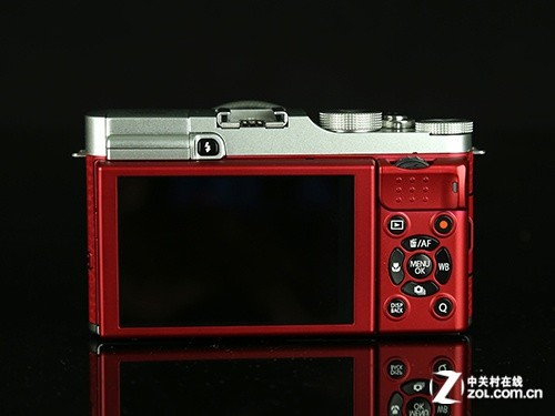 X系列小小妹 富士微单X-A1外观介绍_富士 X-A