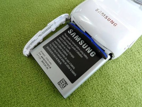 拍照功能大比拼 三星Galaxy S4 ZOOM对决索尼Z1 