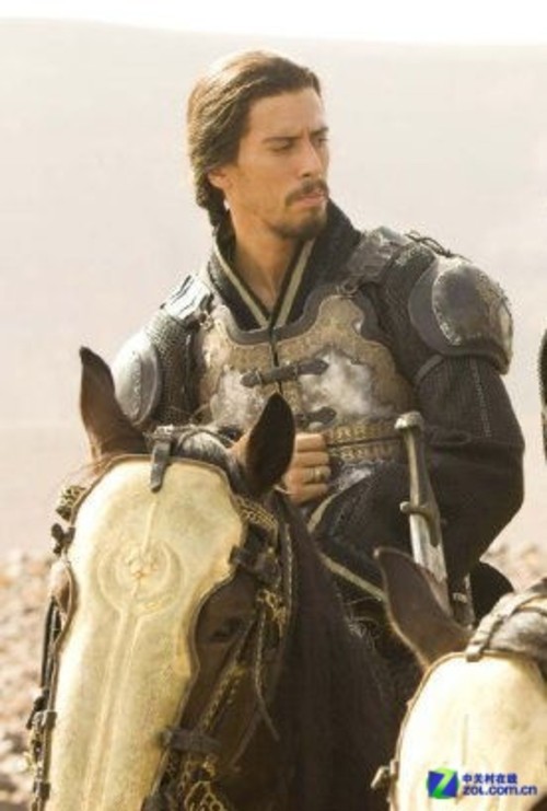 魔兽电影曝光演员名单 宝拉巴顿参演