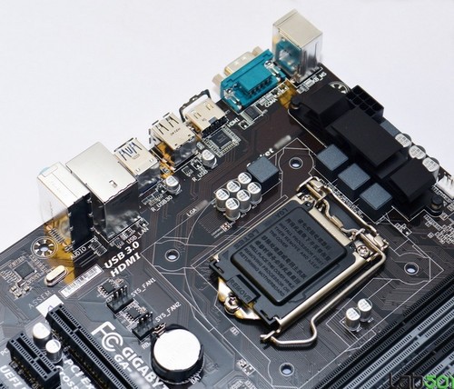 技嘉Z97<em>主板</em>首曝光 Z97芯片组疑似<em>马甲</em>_<em>主板</em>