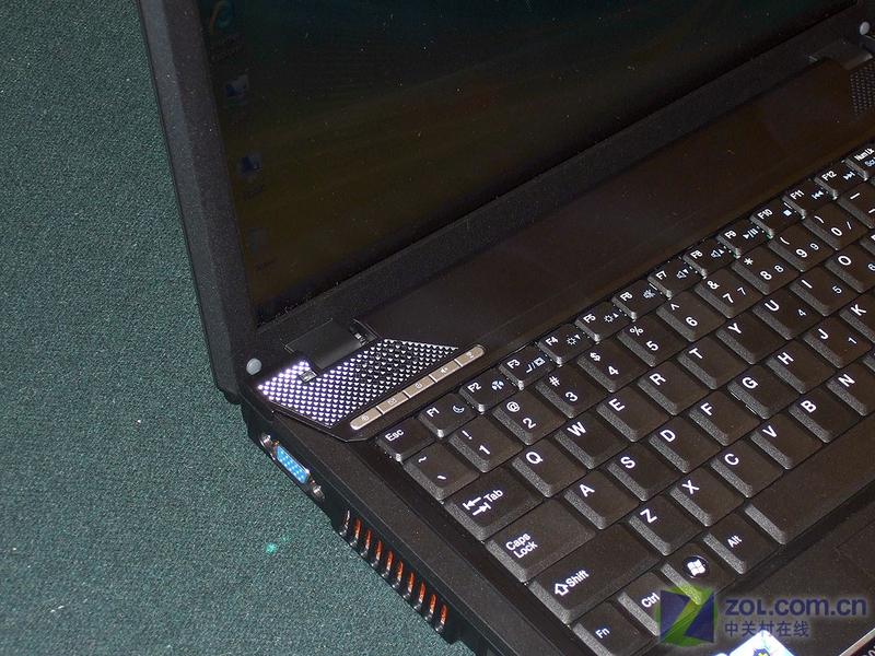 ����Ѹ��4��������������ű���6398ԪͼƬ����,ͼ3-ZOL�йش����ߵ�3��
