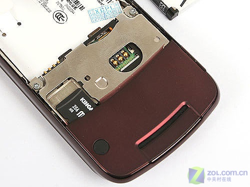 Мобильный телефон Motorola V9 3G Мобильный телефон Motorola V9 3G