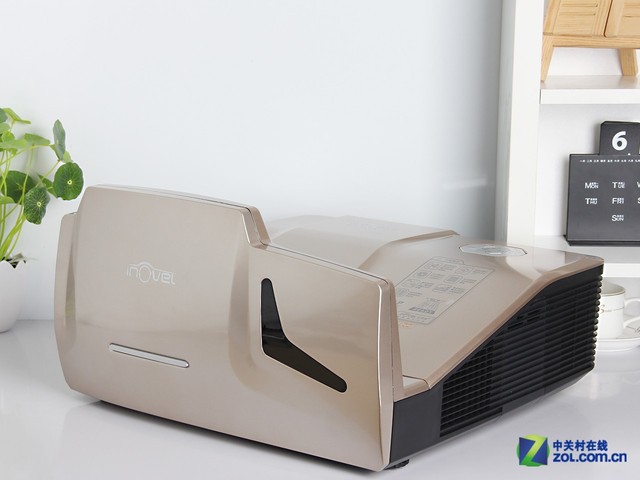 无屏幕的逆袭 艾洛维激光电视高清图赏_艾洛维