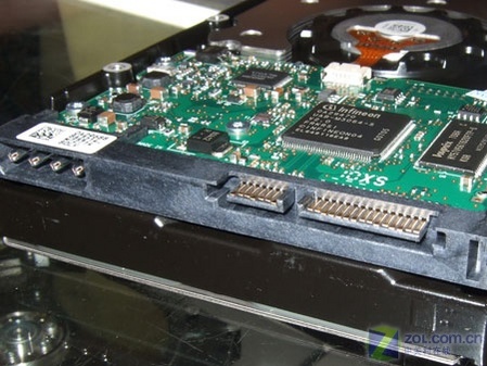������Hitachi��7K1000 1TB 7200ת 16MB SATA2��HCT721010SLA360��ͼƬ���� ��10�� -ZOL�йش����ߵ�10��
