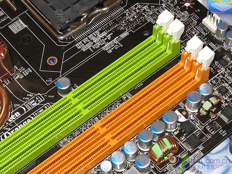 msi΢��΢��P35 Neo2-FRͼƬ���� ��6�� -ZOL�йش����ߵ�6��
