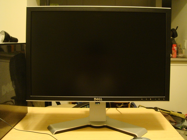 ������DELL��UltraSharp 2408WFPͼƬ���� ��4�� -ZOL�йش����ߵ�4��