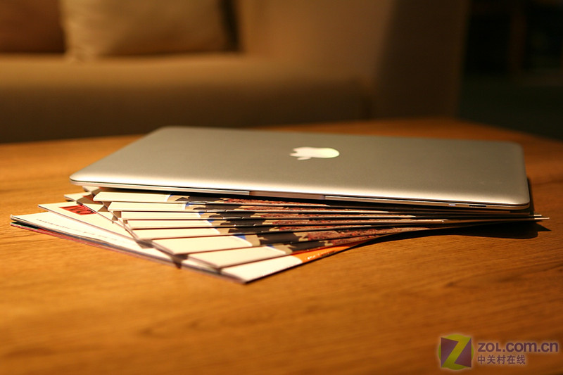 ɢ���Ƿ�����⣿MacBook Air����ײ�ͼƬ����,ͼ29-ZOL�йش����ߵ�29��