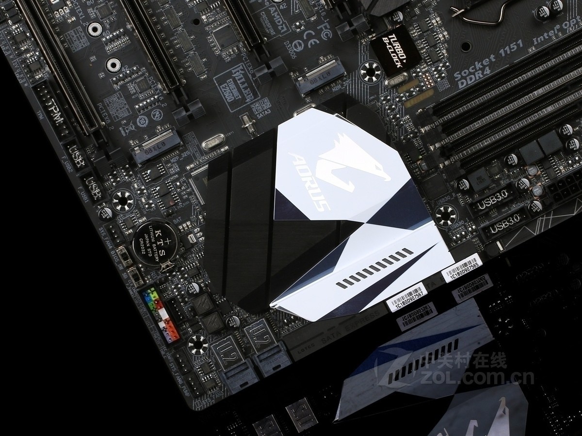 【高清图】 技嘉(gigabyte)aorus z270x-gaming 9效果图 图203
