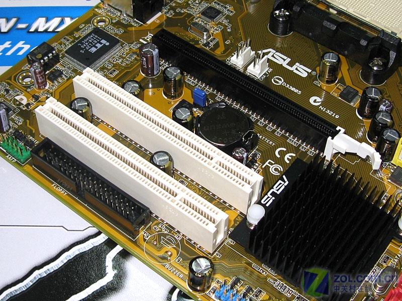 ��˶��ASUS��M2N-MX SE PlusͼƬ���� ��8�� -ZOL�йش����ߵ�8��