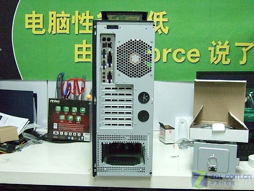 ���ѿˣ�ANTEC��ANTEC P182ͼƬ���� ��12�� -ZOL�йش����ߵ�12��