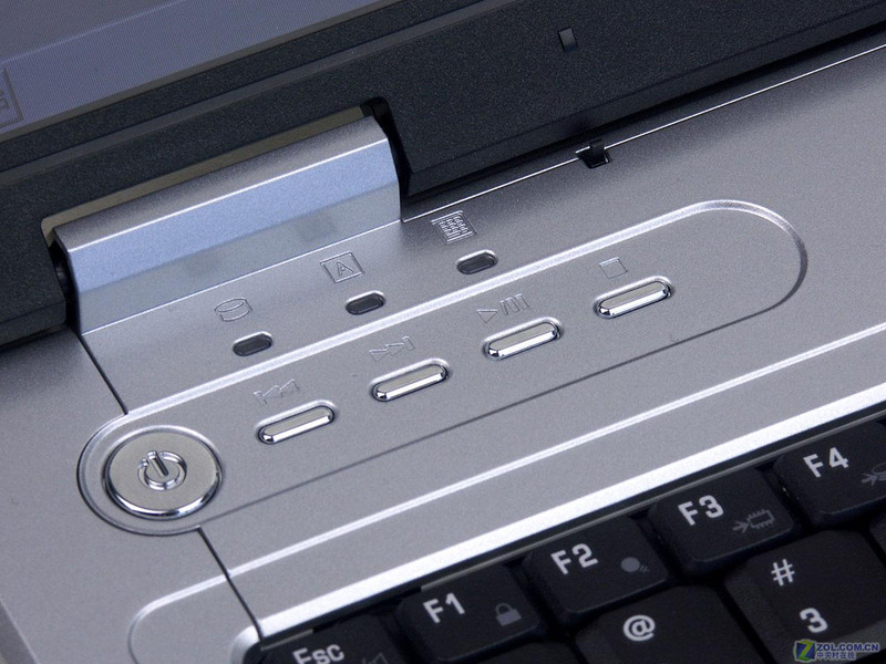 ��֥��Toshiba��Satellite L20 (PSL2XQ-01J008)ͼƬ���� ��9�� -ZOL�йش����ߵ�9��