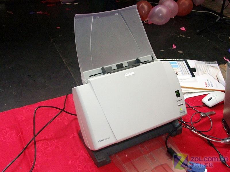 ��������Ʒ �´�ɨ������չ�����г�ͼƬ����,ͼ8-ZOL�йش����ߵ�8��