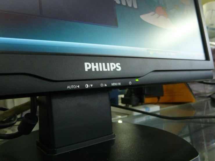 �����֣�Philips��190EW9ͼƬ���� ��6�� -ZOL�йش����ߵ�6��