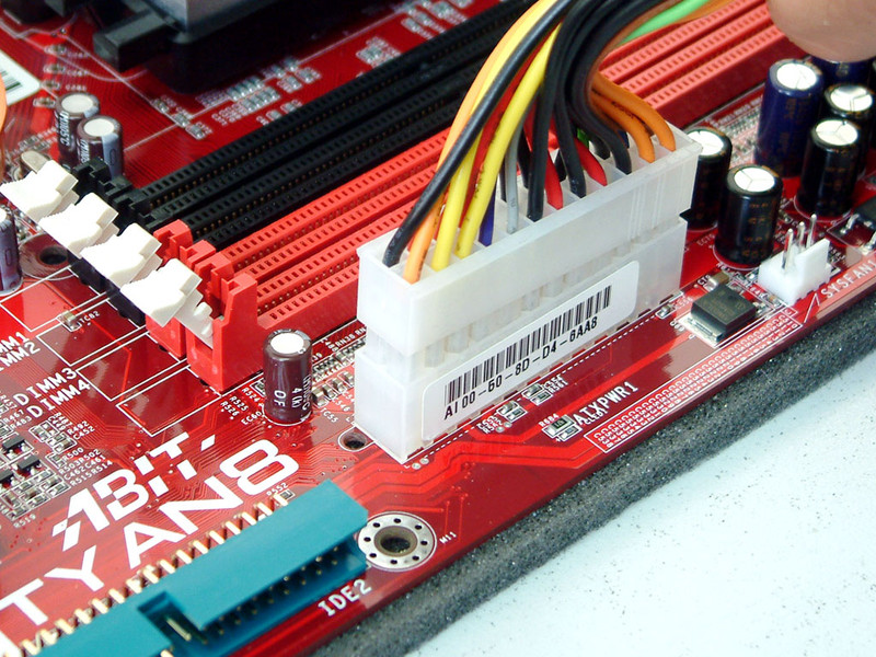 �ɾͲ���װ������ PCI-Eװ��ȫ����ͼƬ����,ͼ14-ZOL�йش����ߵ�14��