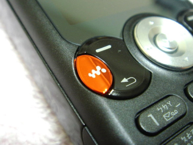 ���ᰮ���ţ�Sony Ericsson��W810cͼƬ���� ��47�� -ZOL�йش����ߵ�47��
