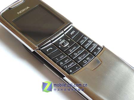 ŵ���ǣ�NOKIA��8800ͼƬ���� ��69�� -ZOL�йش����ߵ�69��
