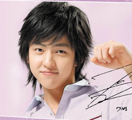 【高清图】夏季<em>发型</em>随便<em>更换</em> 美图秀秀挑染随