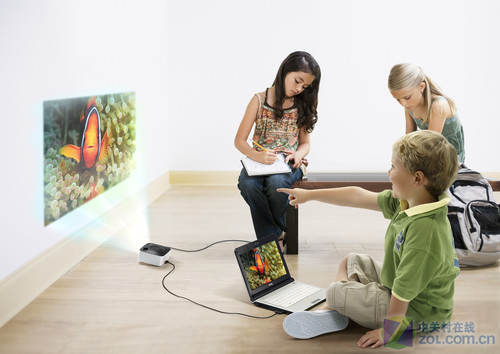 不同环境建影院 投影机应该怎么选?