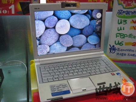 高清图3g内存250g硬盘华硕白色皮革本5790元图2