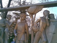200万像素成主流 2006超值拍照手机推荐