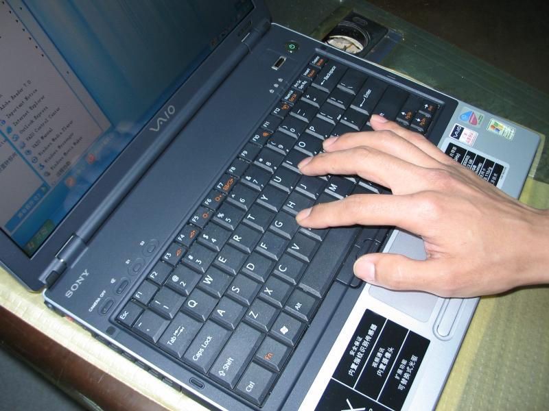 ���ᣨSONY��VGN-BX143CPͼƬ���� ��8�� -ZOL�йش����ߵ�8��