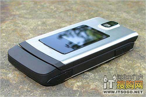 【高清图 经典3g翻盖手机 诺基亚6650仅售850元图3