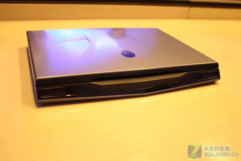 С�ͺ�ը�� Alienware M11x�׷�ͼ��ͼƬ����,ͼ12-ZOL�йش����ߵ�12��