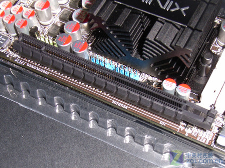 Minix785G-SP 128M 