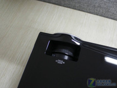 支持3D显示 丽讯D837高亮投影全面到货