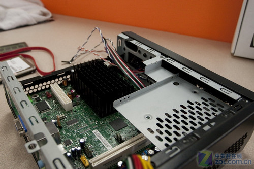 17ƽǿ ITX<A href=http://www.zhujiangroad.com/price/Box.html TARGET=_blank><u><font color=#000000></font></u></a>զ? 