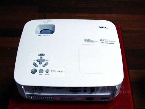 性能卓越超长寿命 NEC NP305+火爆促销 