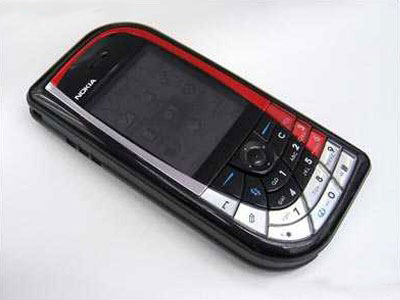ŵ���ǣ�NOKIA��7610ͼƬ���� ��33�� -ZOL�йش����ߵ�33��