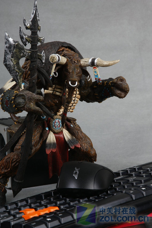 无线霸者登场 双飞燕X7新品野蛮图赏