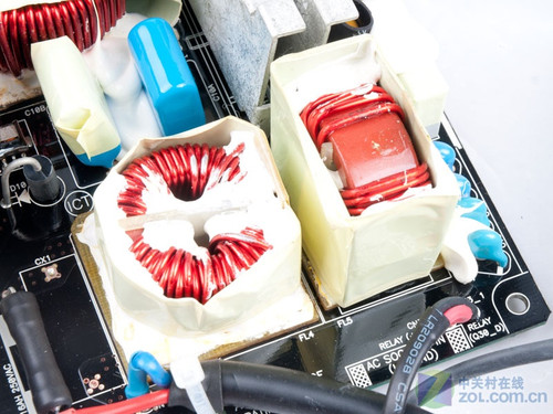 ﲻ ѿHCP1200W<A href=http://www.zhujiangroad.com/price/power.html TARGET=_blank><u><font color=#000000>Դ</font></u></a>ײ 