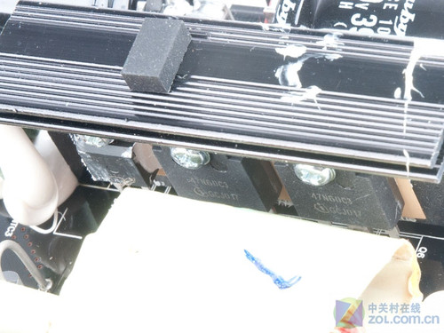 ﲻ ѿHCP1200W<A href=http://www.zhujiangroad.com/price/power.html TARGET=_blank><u><font color=#000000>Դ</font></u></a>ײ 