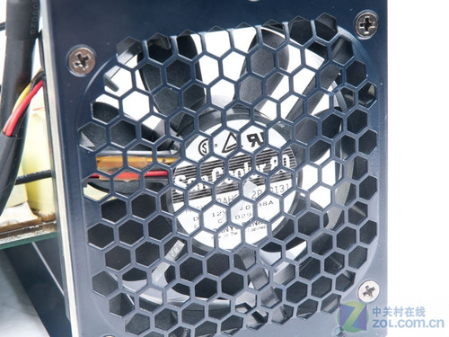 ﲻ ѿHCP1200W<A href=http://www.zhujiangroad.com/price/power.html TARGET=_blank><u><font color=#000000>Դ</font></u></a>ײ 
