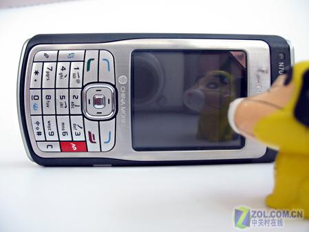 诺基亚N70再降 打造智能手机普及先锋