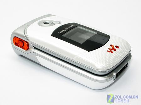 ����˵�Walkman�����ֻ� ����W300c�ٽ� 