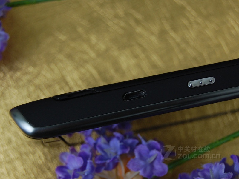 ��ݮ��BlackBerry��9530ͼƬ���� ��3�� -ZOL�йش����ߵ�3��