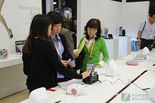 רΪƻ������ DOSS������Ʒ�������չ 