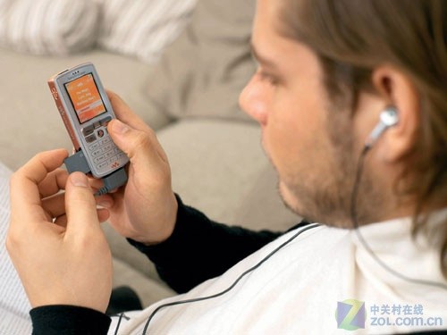 无法复刻的经典 SE Walkman手机的前世今生 