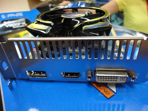 蓝宝发布HD6770 Vapor-X