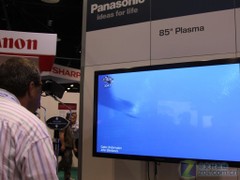 infoComm2011:松下展出弧形拼接系统 